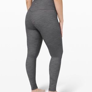 Lululemon 25 inch Aligns